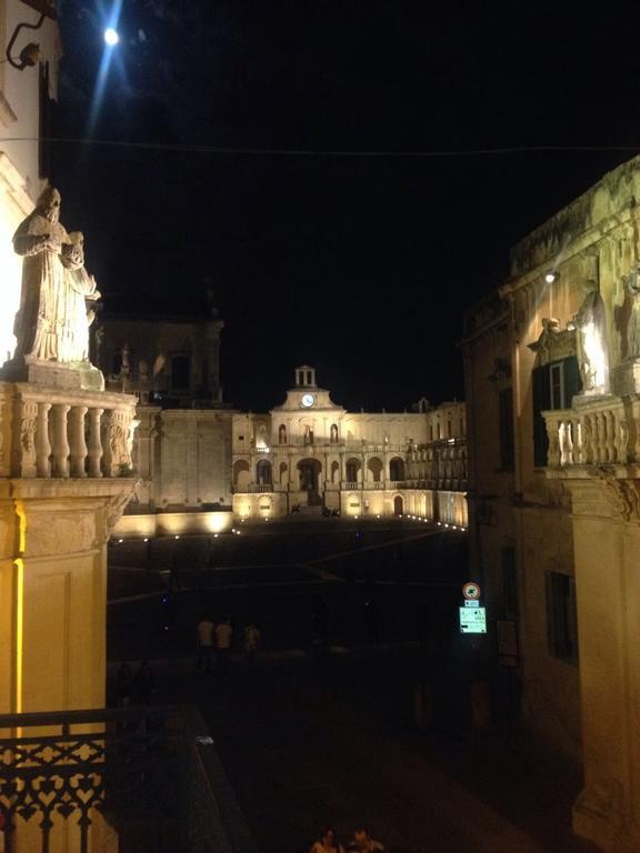 I Balconi Sul Duomo Lägenhet Lecce Exteriör bild